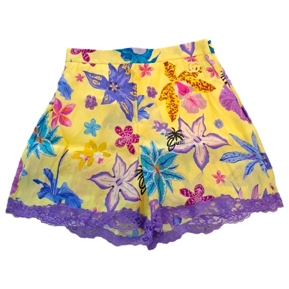 Gucci Multicolor Bermuda Shorts with Lace Trim - Picture 1 of 2